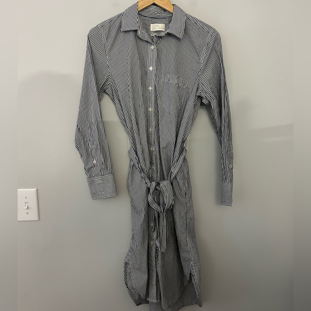 J. CREW Classic-fit Crisp Cotton Poplin Shirtdress - Picture 2 of 8